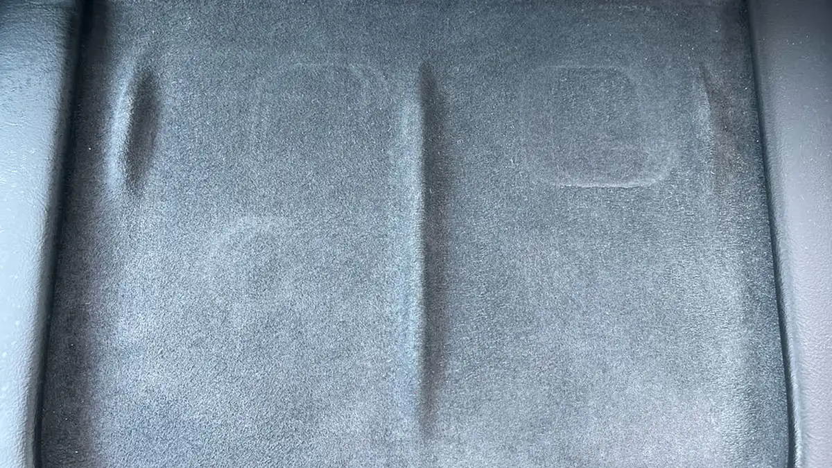 2022-tesla-model-y-e-long-range-big-24