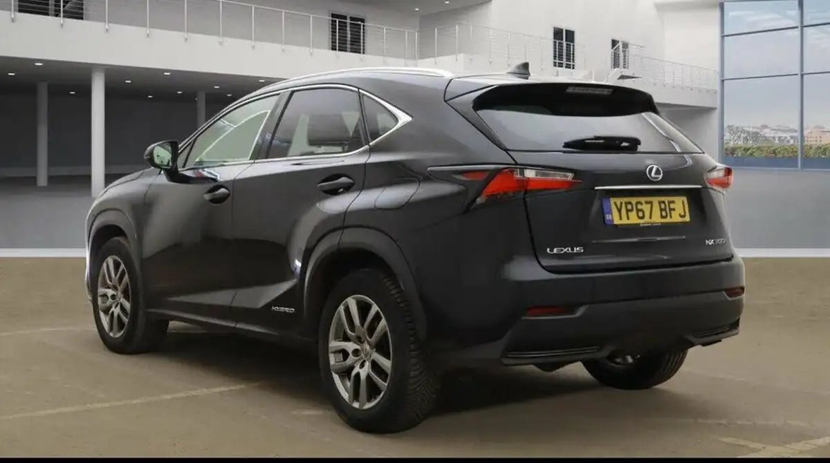 2017-lexus-nx-300h-25-luxury-p-navi-big-3