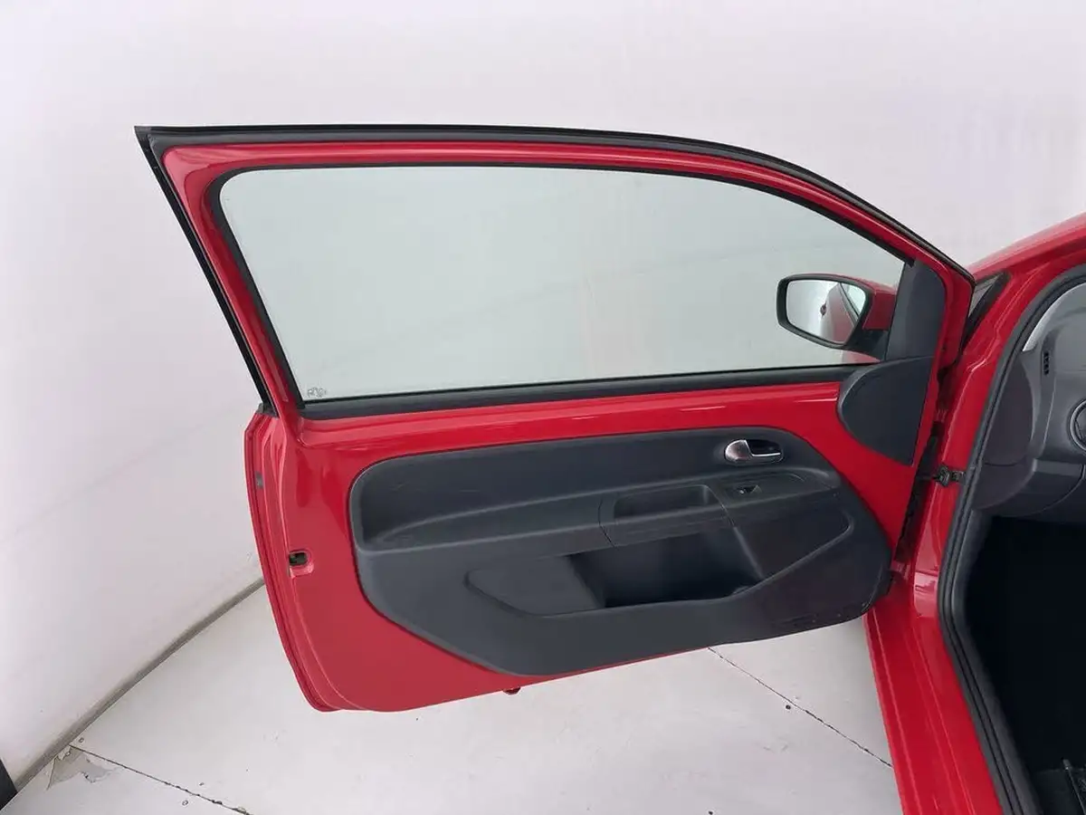 2015-skoda-citigo-10-elegance-60ps-greentech-3d-big-17