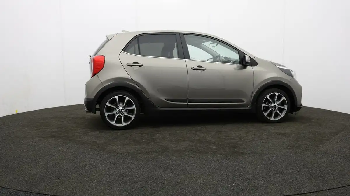 2020-kia-picanto-125-x-line-big-29