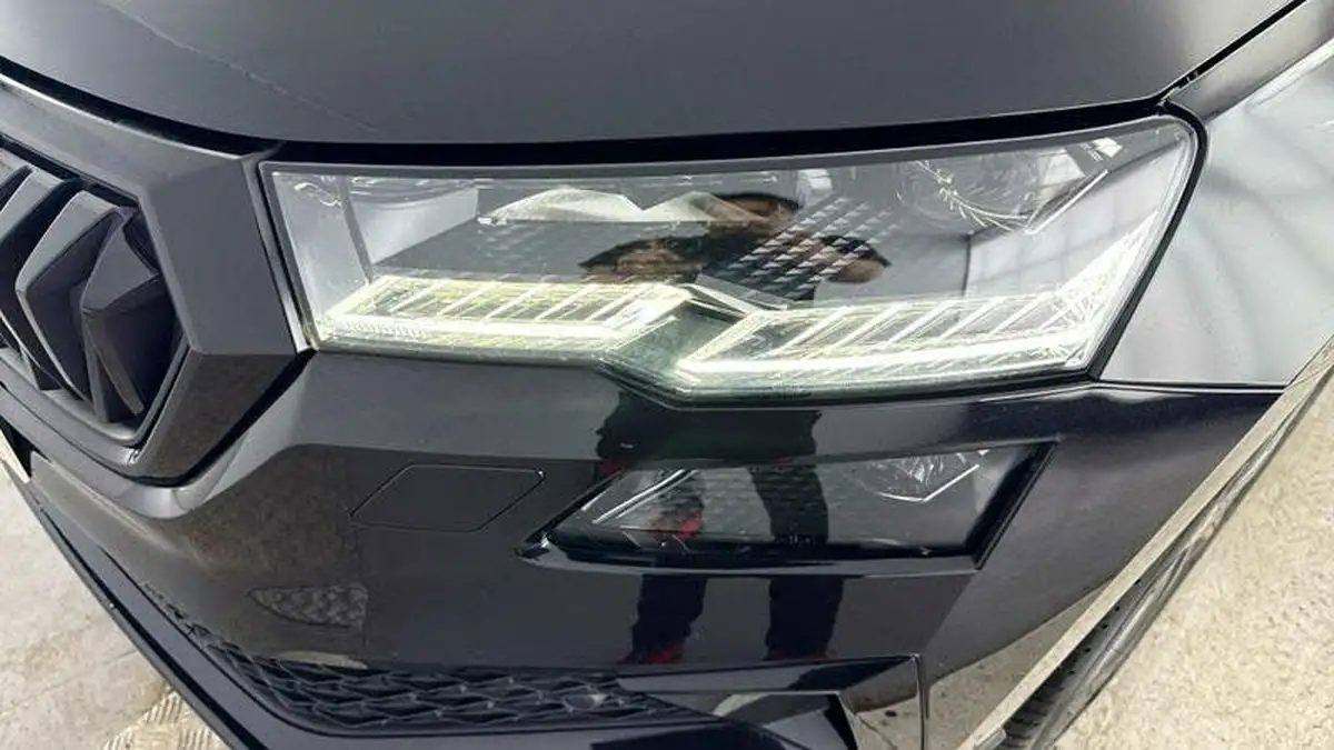 2022-skoda-karoq-15-tsi-sportline-big-38