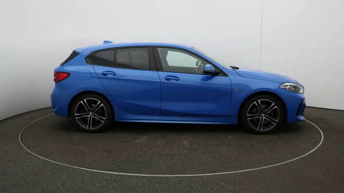 2024-bmw-1-series-15-118i-m-sport-lcp-dct-big-42