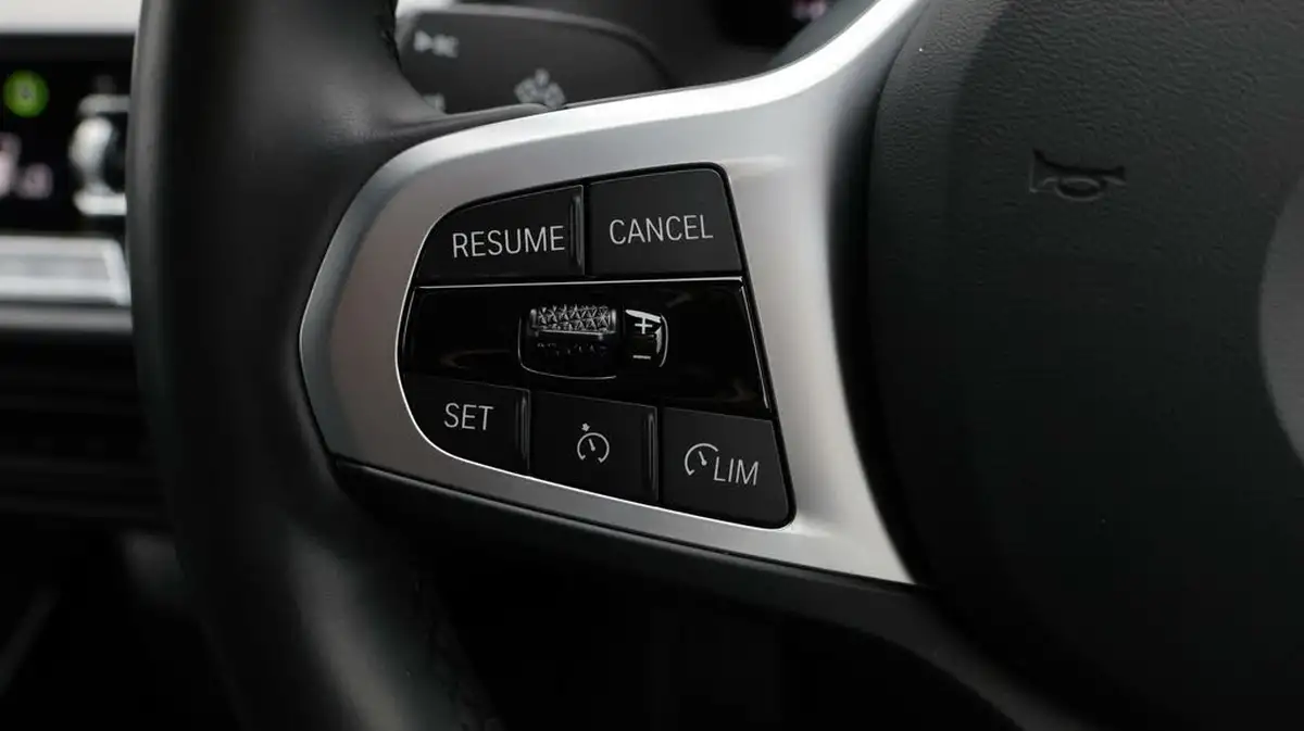 2024-bmw-1-series-15-118i-m-sport-lcp-dct-big-24