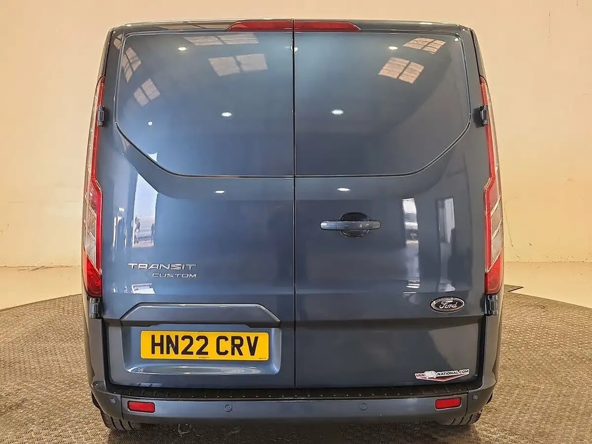 2022-ford-transit-custom-20tdci-280-l1h1-limited-130pseu6dt-big-14