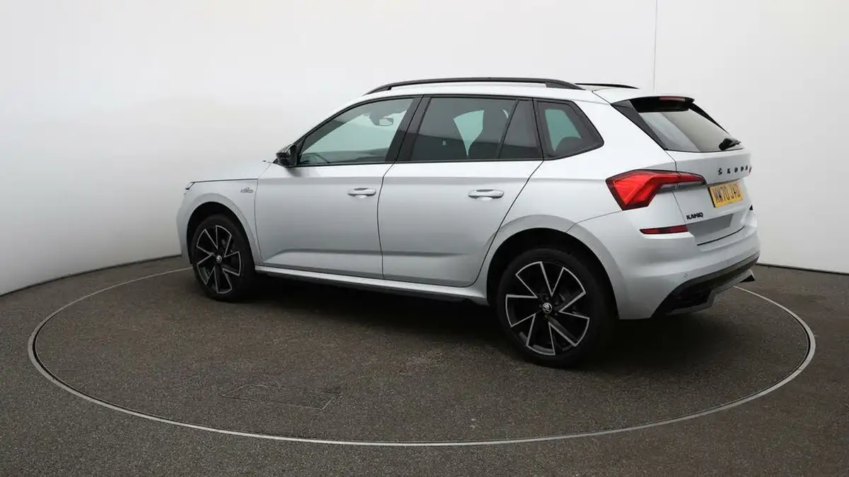 2020-skoda-kamiq-15-tsi-monte-carlo-dsg-big-56