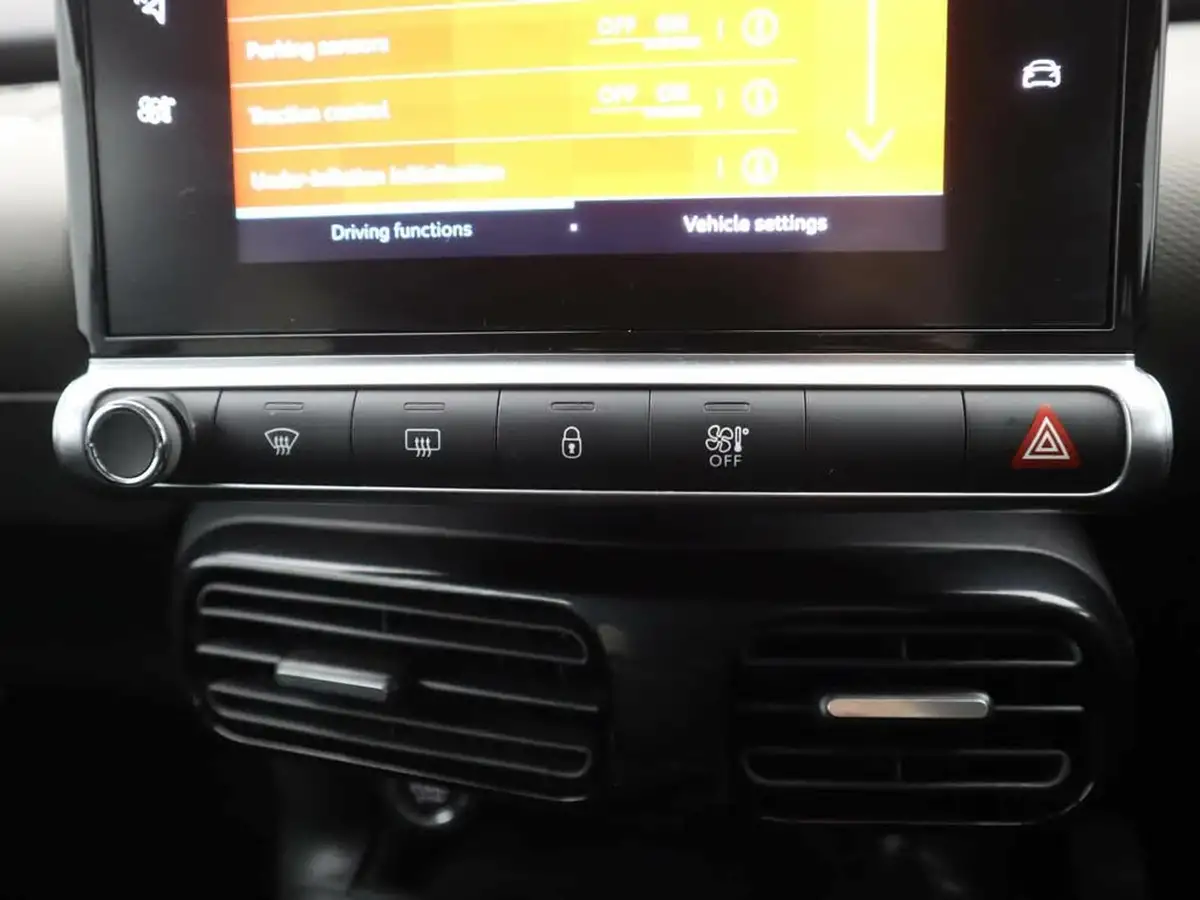 2020-citroen-c4-cactus-12-puretech-flair-110ps-big-17