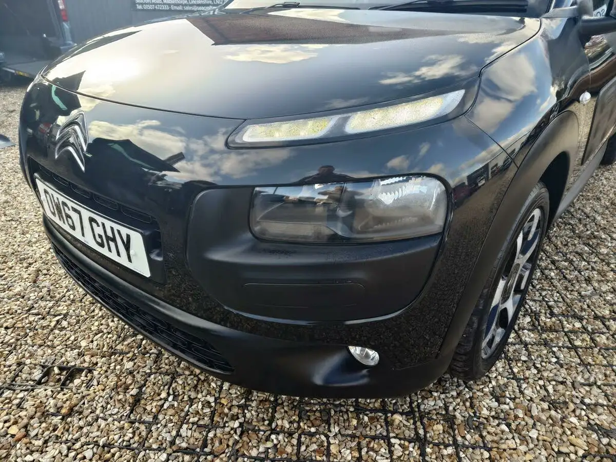 2018-citroen-c4-cactus-16bluehdi-flair-edition-big-9