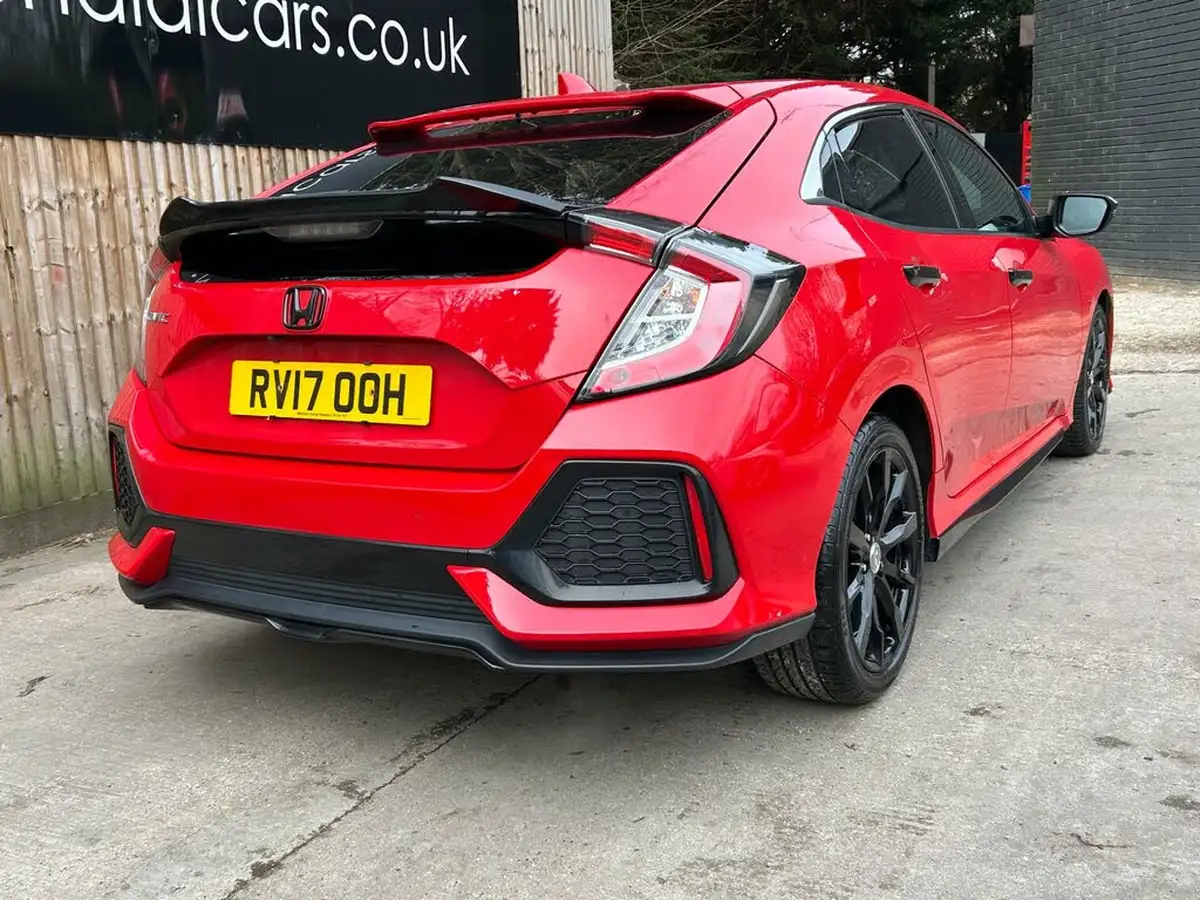 2017-honda-civic-10-vtec-turbo-sr-cvt-big-17