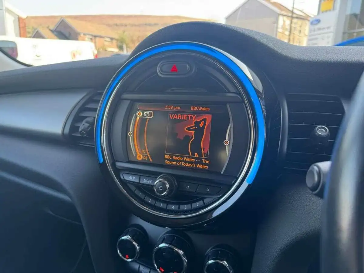 2018-mini-cooper-15-cooper-ss-hatchback-5d-big-12