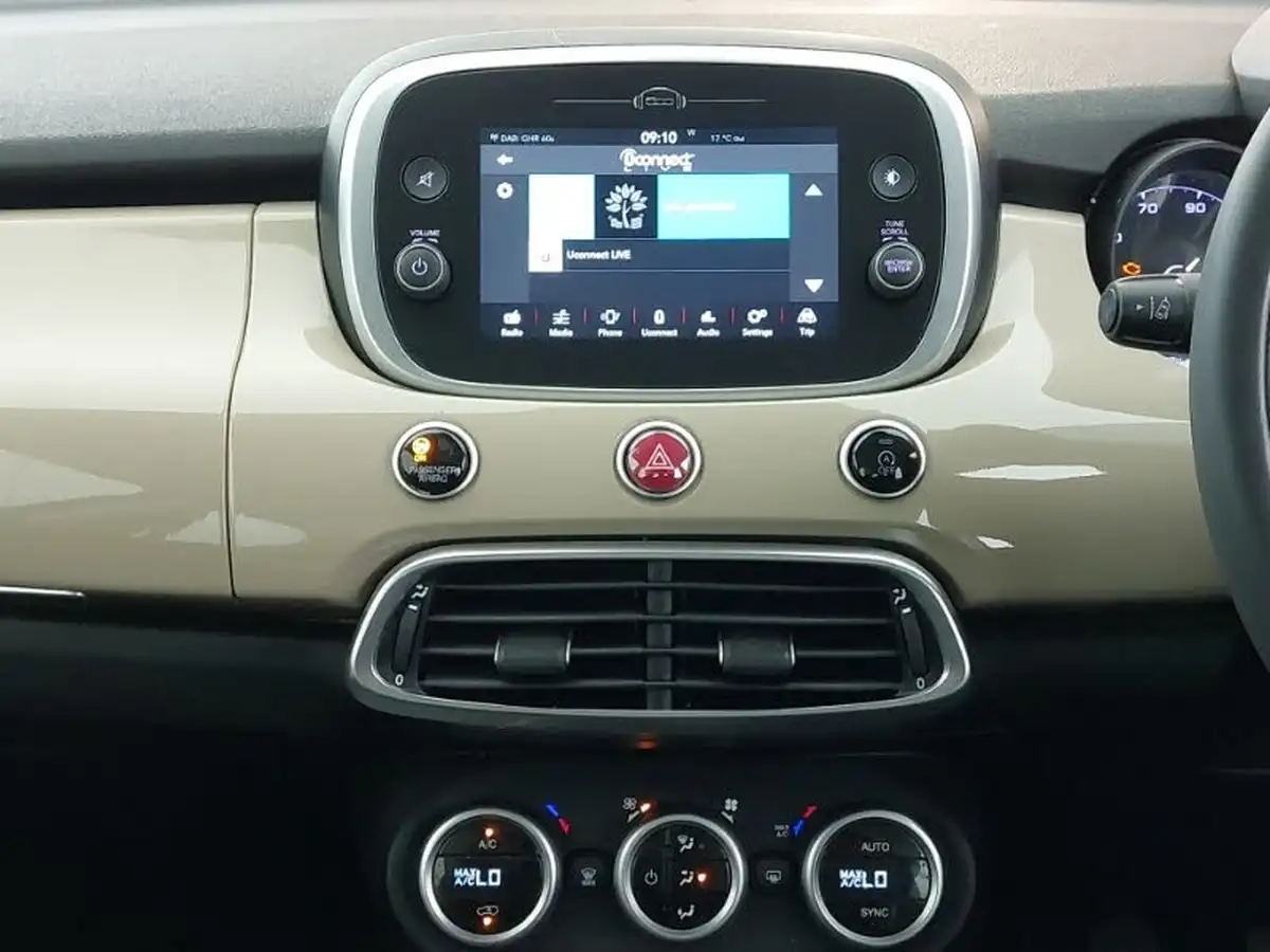 2019-fiat-500x-10-firefly-turbo-city-cross-ss-big-16