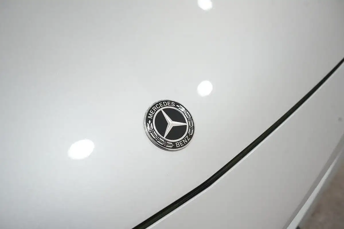 2021-mercedes-benz-c-class-20-c300e-amg-line-night-edition-premium-estate-5d-big-14