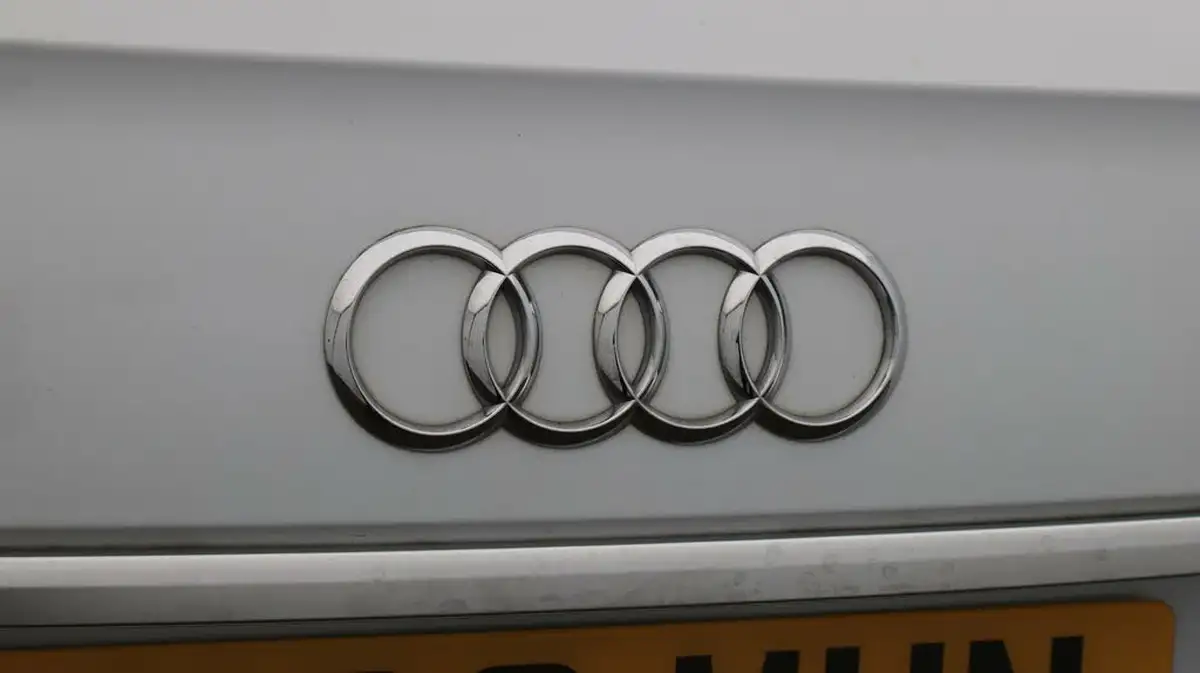 2022-audi-q5-20-45-tfsi-s-line-sportback-big-22