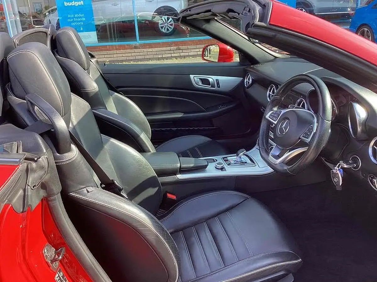 2016-mercedes-benz-slc-20-slc200-amg-line-9g-tronic-big-9