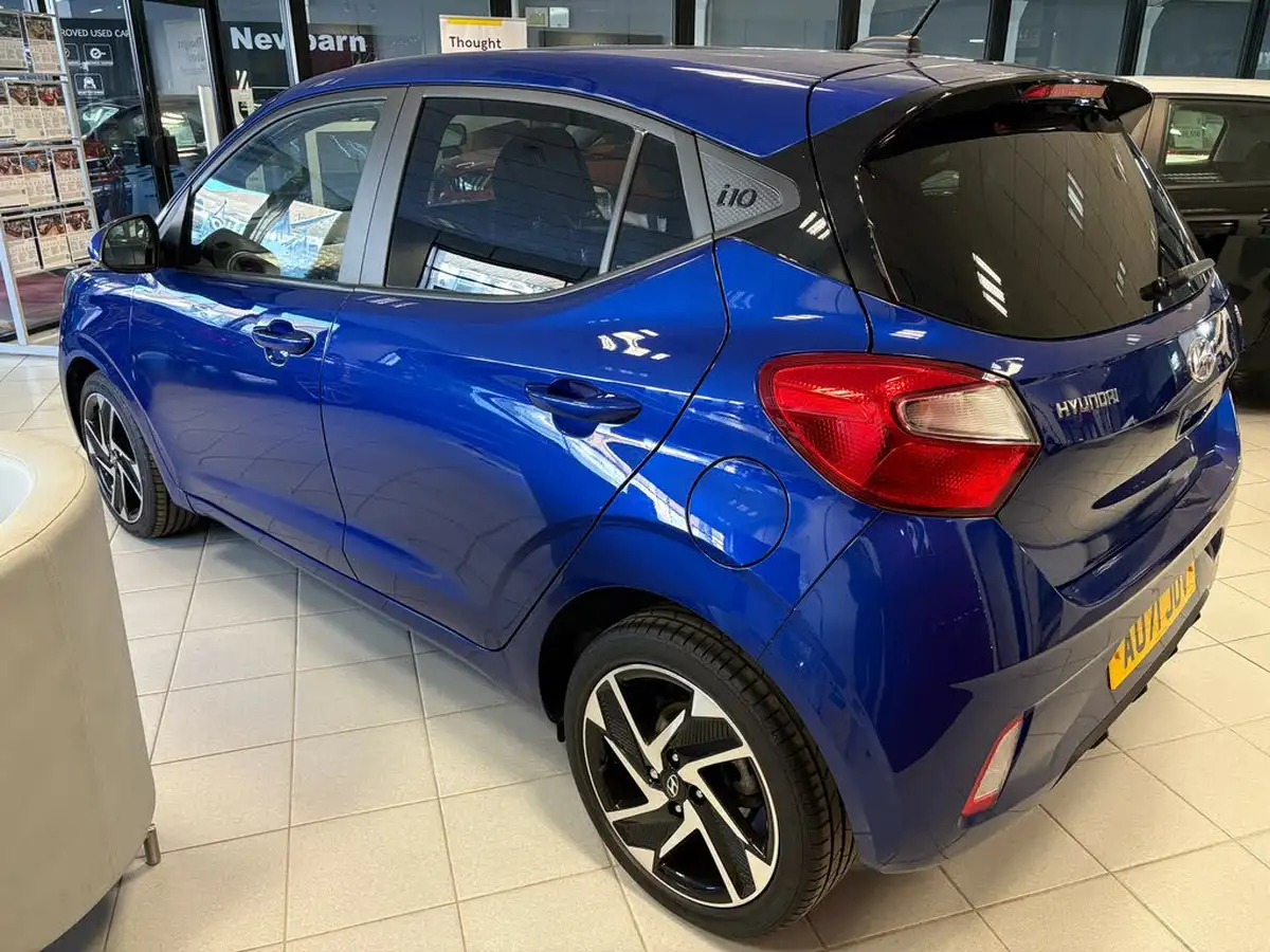 2021-hyundai-i10-12-premium-84ps-1197cc-big-3