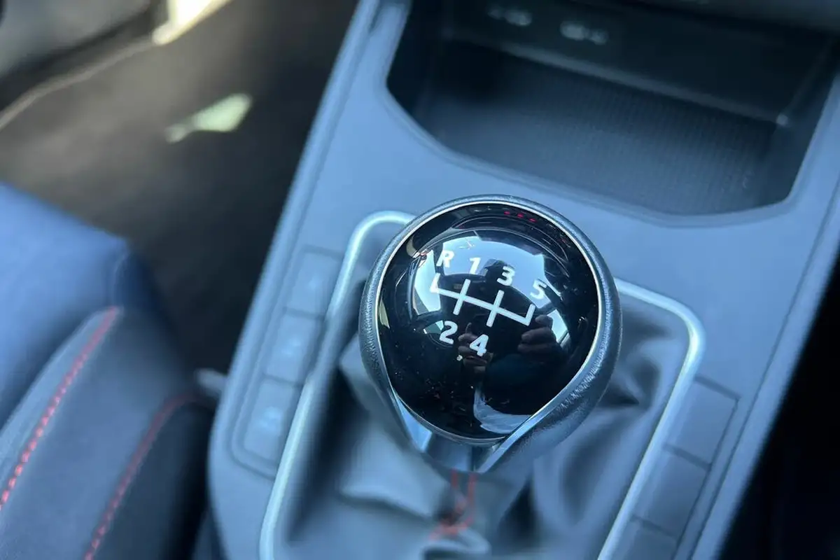 2023-seat-ibiza-10-tsi-fr-95ps-big-35