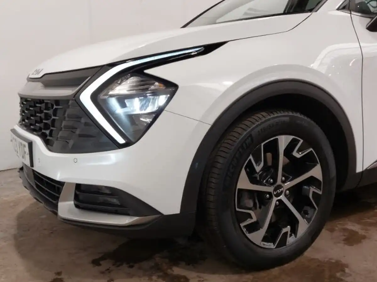 2023-kia-sportage-16-t-gdi-3-148bhp-big-11
