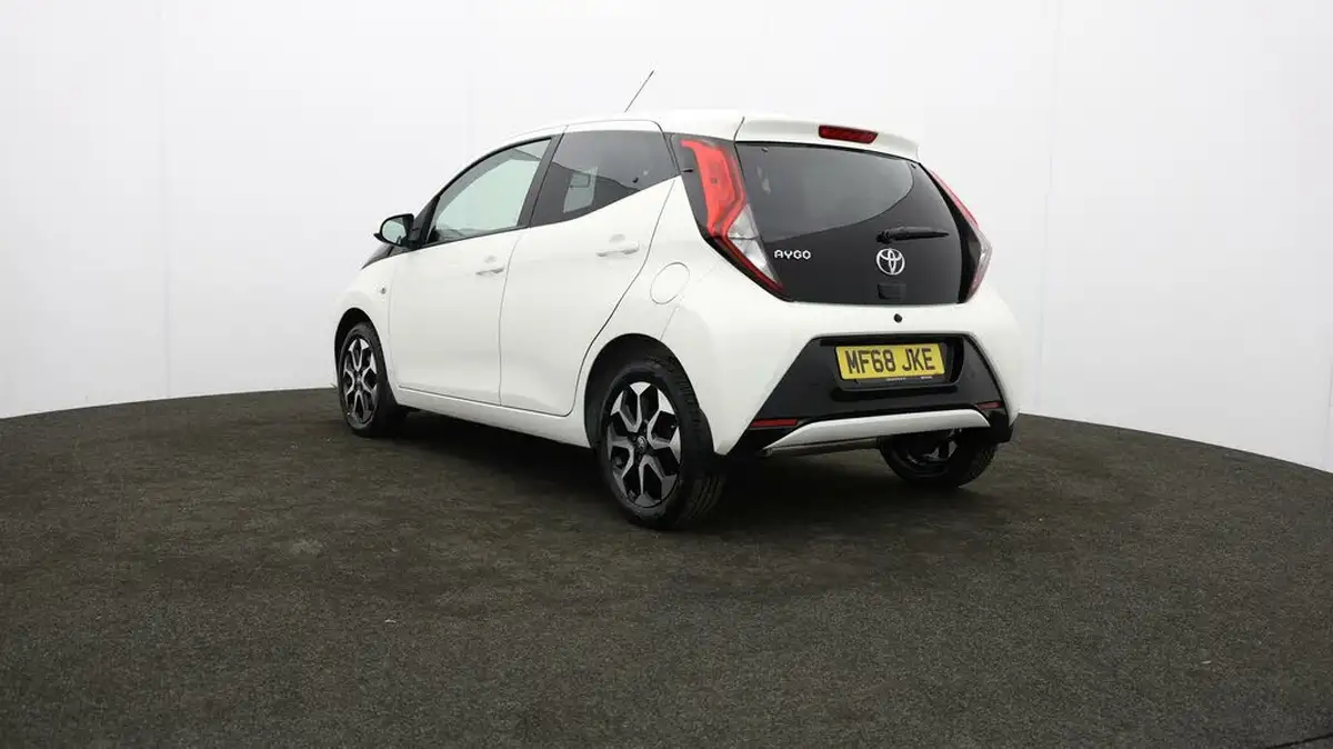 2018-toyota-aygo-10-vvt-i-x-plore-big-69
