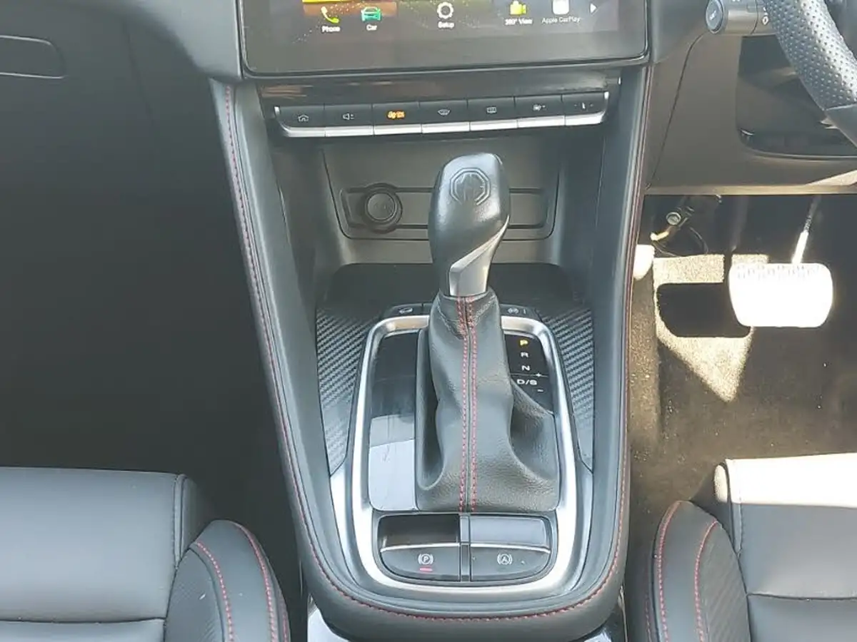 2024-mg-zs-suv-10t-gdi-exclusive-auto-big-10