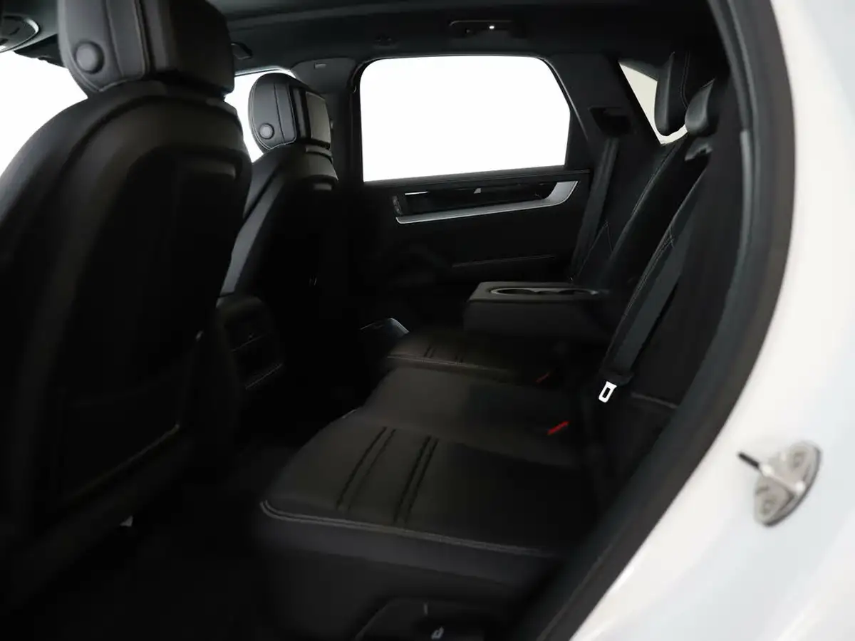2024-porsche-cayenne-30-v6-e-hybrid-470ps-station-wagon-big-33