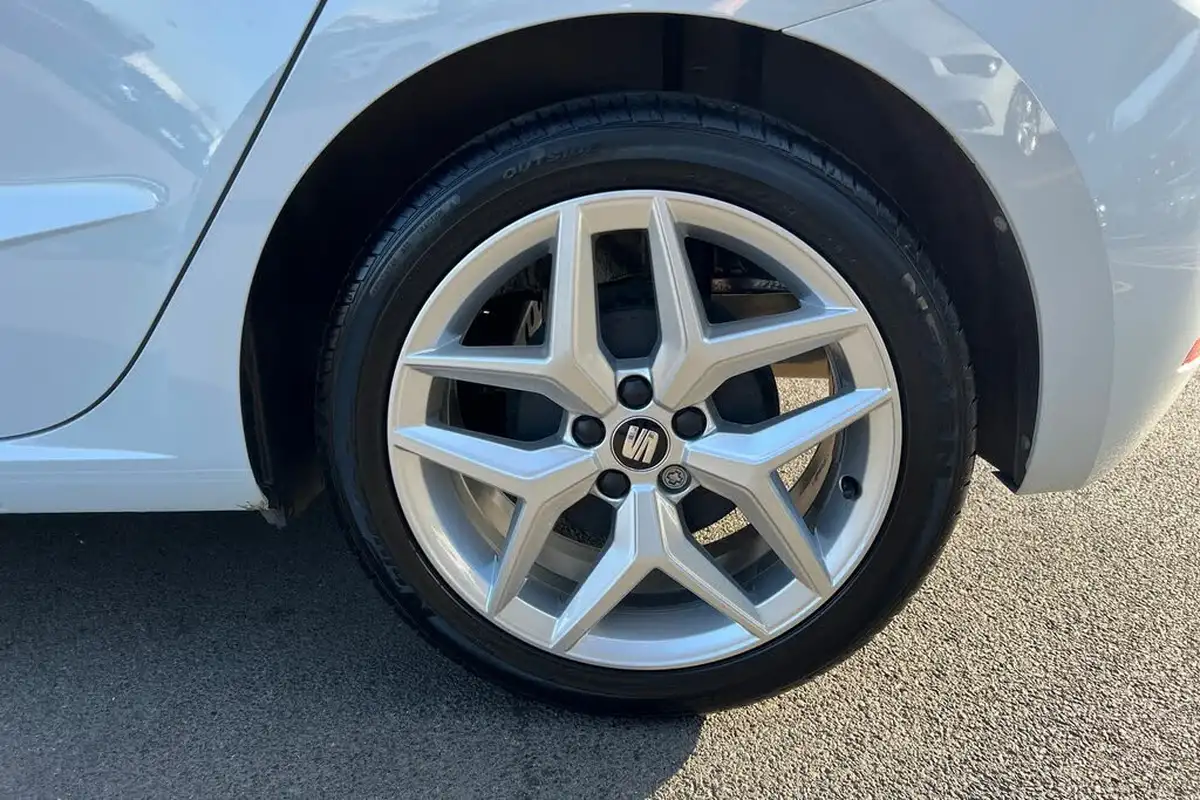 2021-seat-ibiza-10-tsi-fr-95ps-big-4