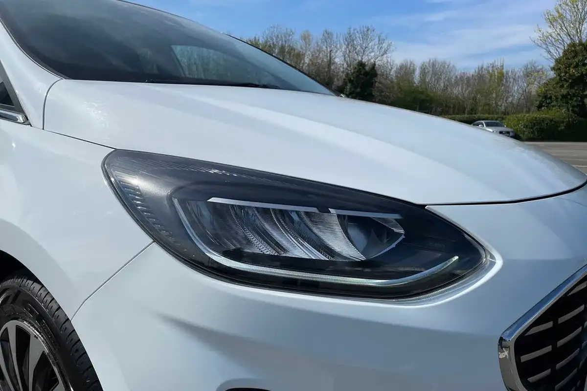 2022-ford-fiesta-10t-titanium-100ps-big-17