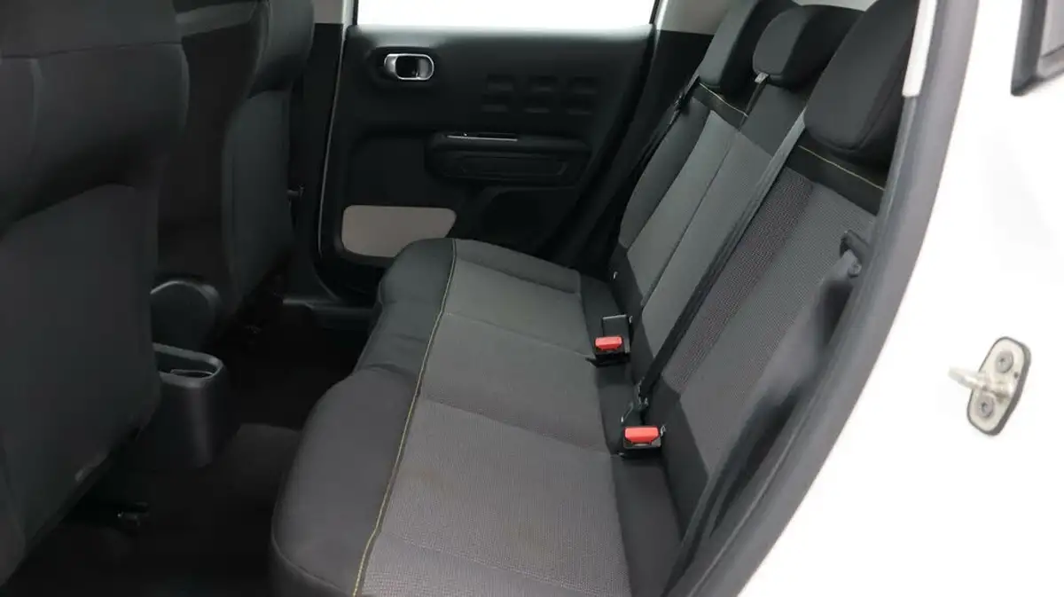 2018-citroen-c3-12-puretech-feel-82ps-big-16