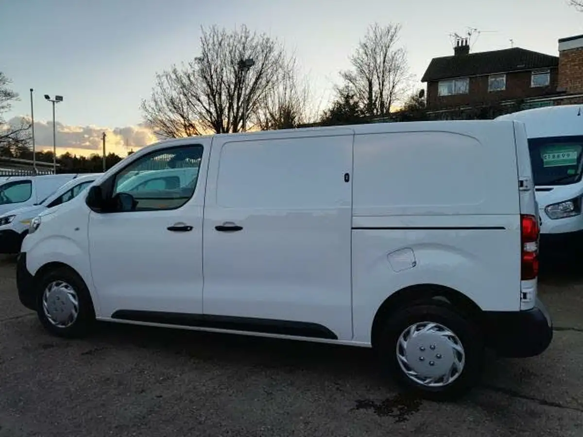 2021-peugeot-expert-20-bluehdi-professional-long-1400-eu6dt-panel-big-3