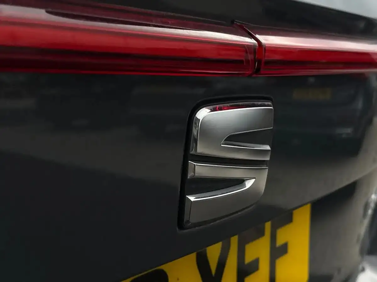 2022-seat-tarraco-20-ecotsi-fr-sport-190ps-big-24