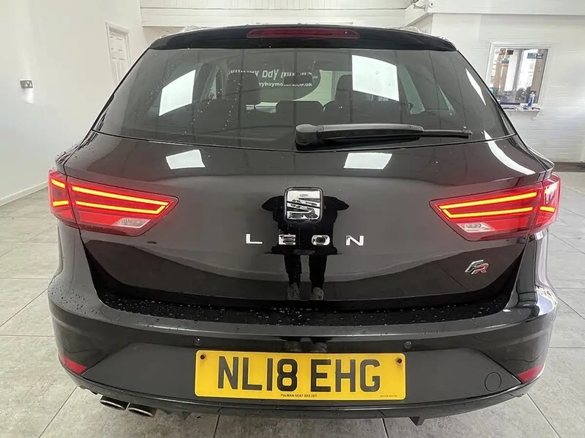 2018-seat-leon-20tdi-fr-technology-184ps-estate-5d-big-3