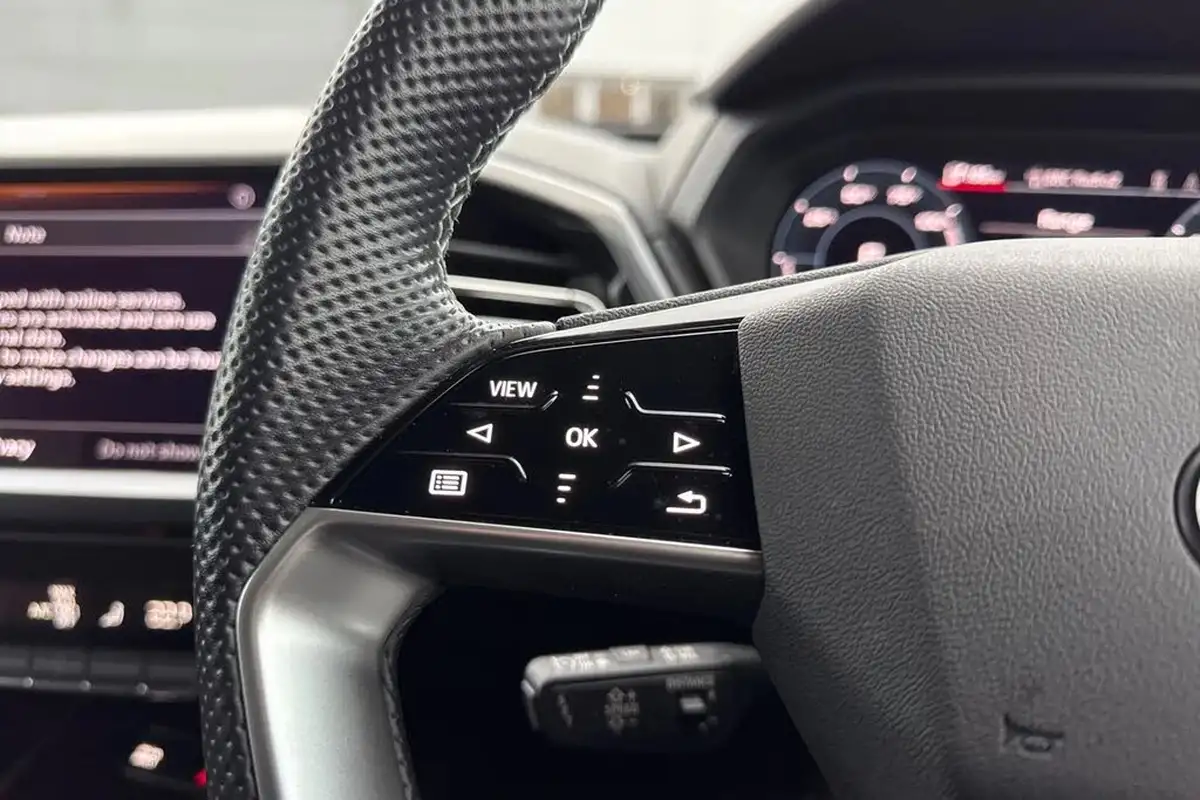 2022-audi-q4-e-tron-50e-s-line-sportback-big-47