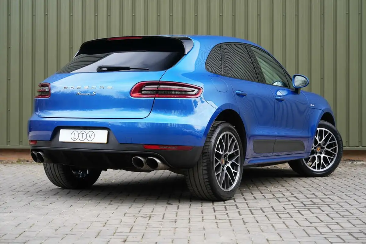 2016-porsche-macan-30td-s-big-6