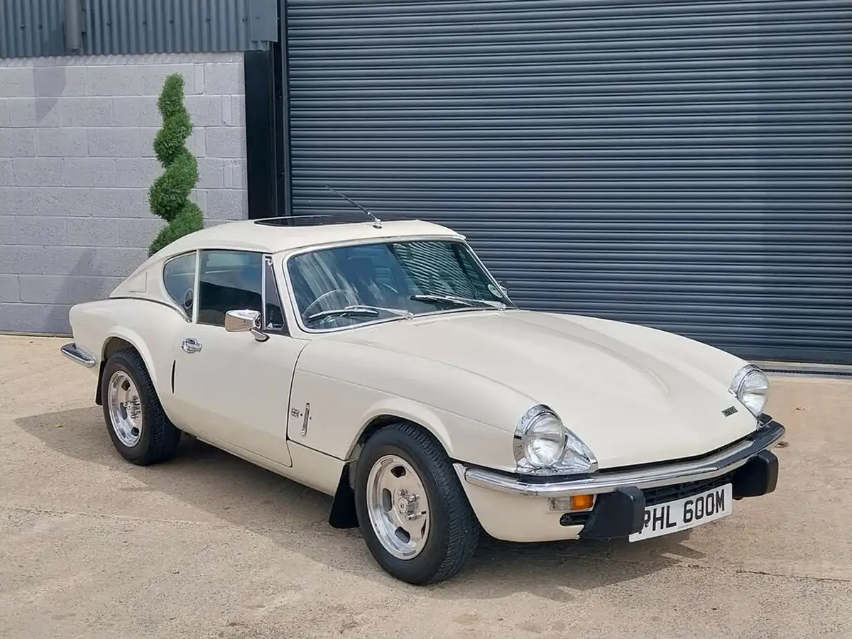 1973-triumph-gt6-20-big-7