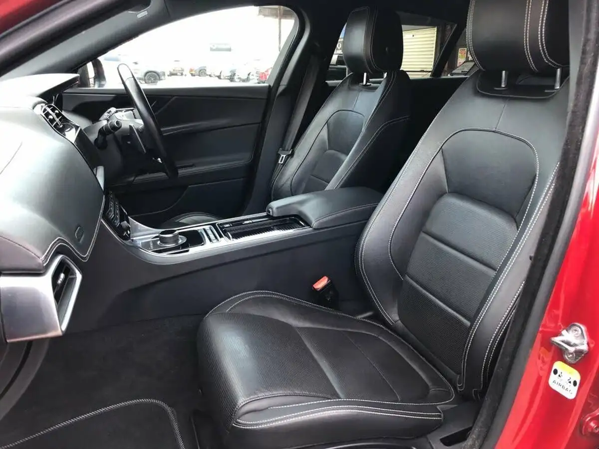 2019-jaguar-xe-20d-r-sport-180ps-auto-big-15