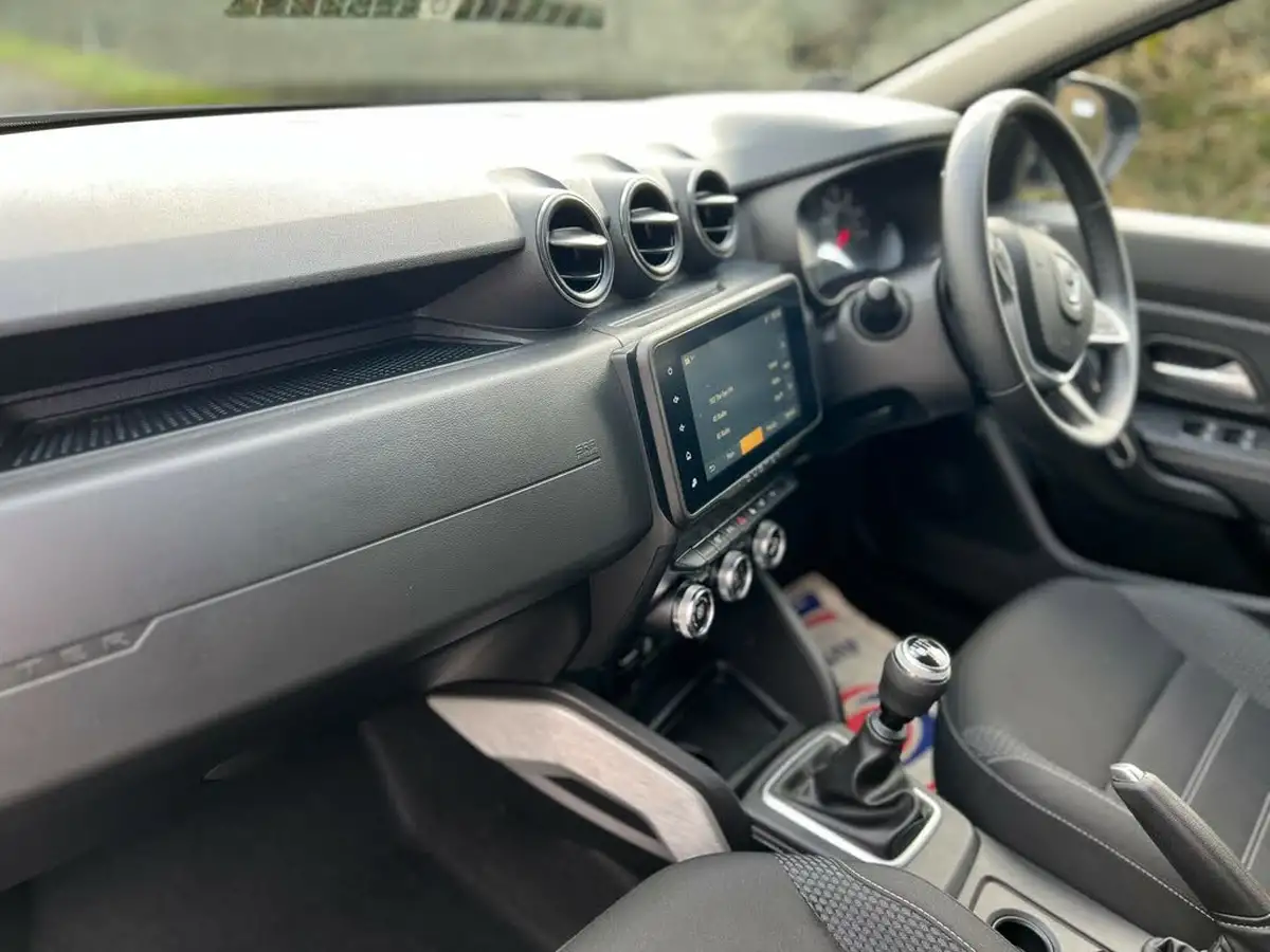 2021-dacia-duster-09-tce-prestige-big-23