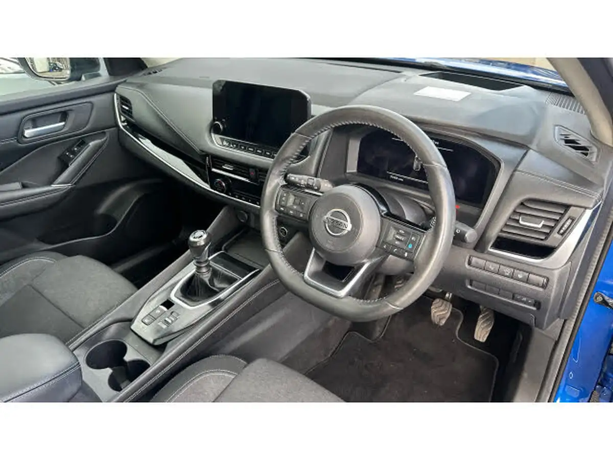 2021-nissan-qashqai-13-dig-t-premiere-edition-140ps-big-10