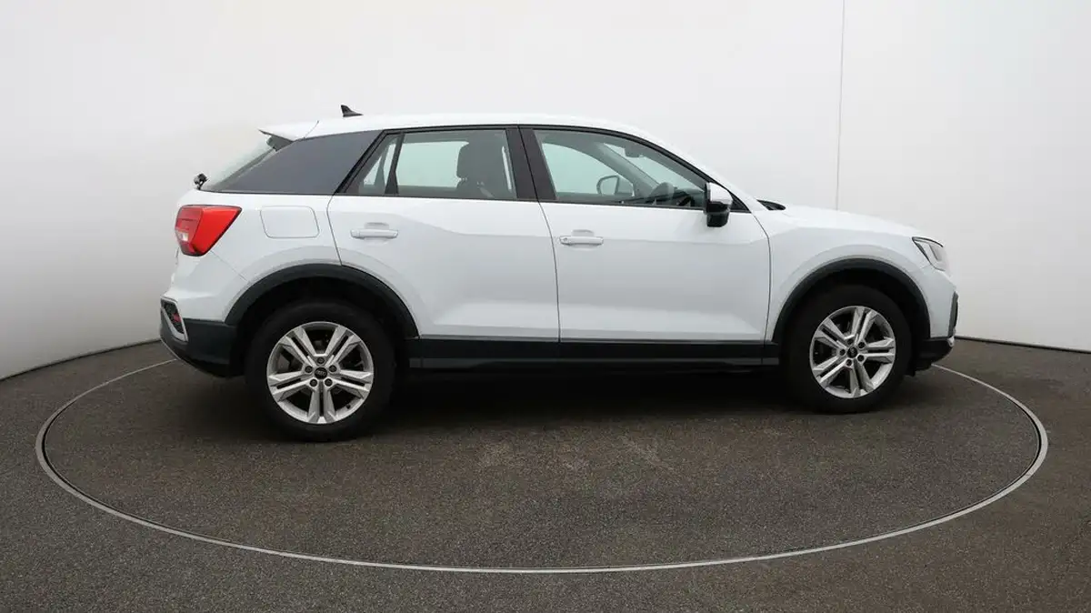 2022-audi-q2-15-35-tfsi-sport-big-8