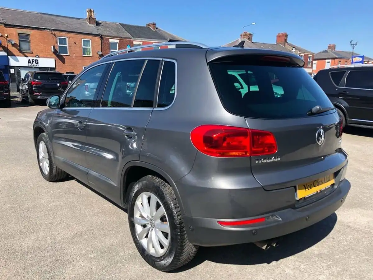 2014-volkswagen-tiguan-20tdi-match-140ps-4wd-bluemotion-tech-dsg-big-7