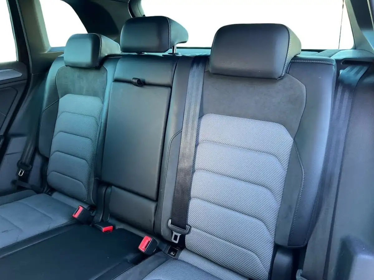 2020-volkswagen-tiguan-20tdi-r-line-tech-150ps-dsg-big-18