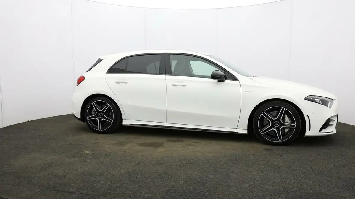 2022-mercedes-benz-a-class-20-a35-amg-executive-edition-hatchback-5d-big-7