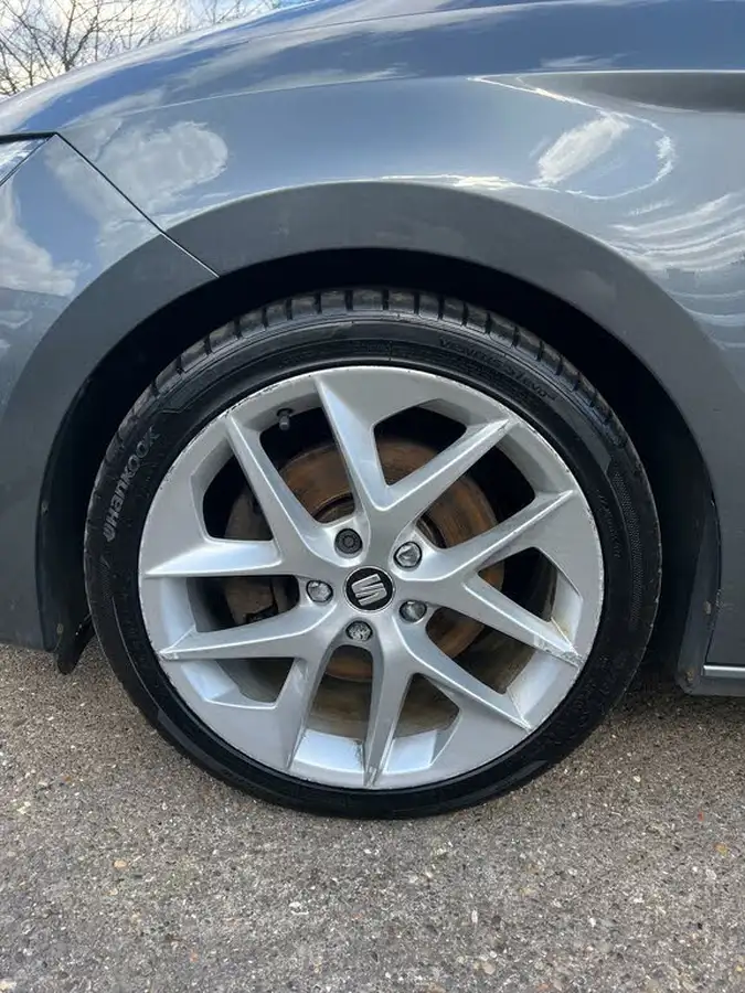 2018-seat-leon-20tdi-fr-technology-184ps-hatchback-5d-big-8