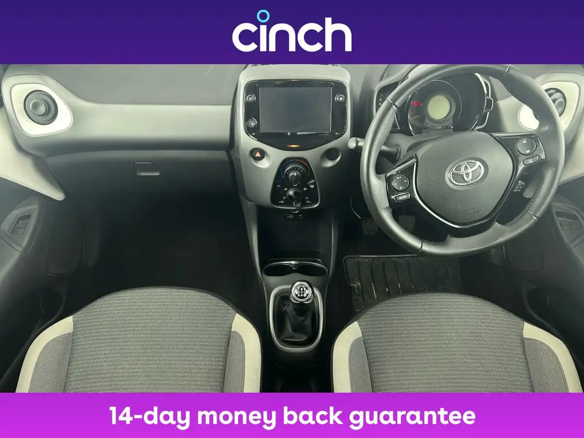 2021-toyota-aygo-10-vvt-i-x-play-tss-big-10