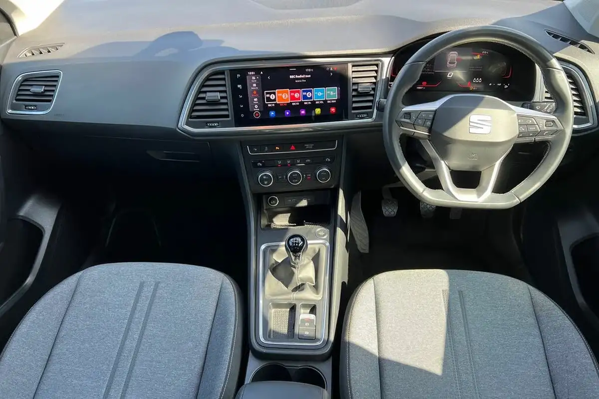 2023-seat-ateca-10-tsi-se-technology-big-16