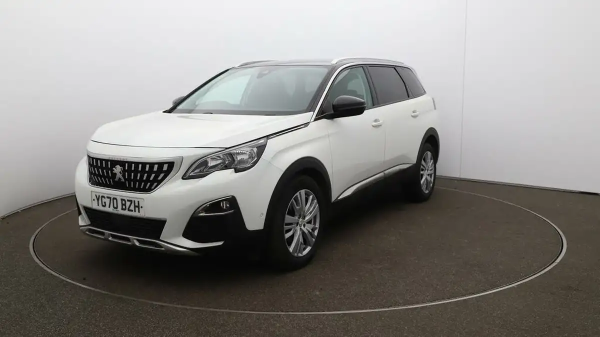 2020-peugeot-5008-suv-12-puretech-allure-big-30