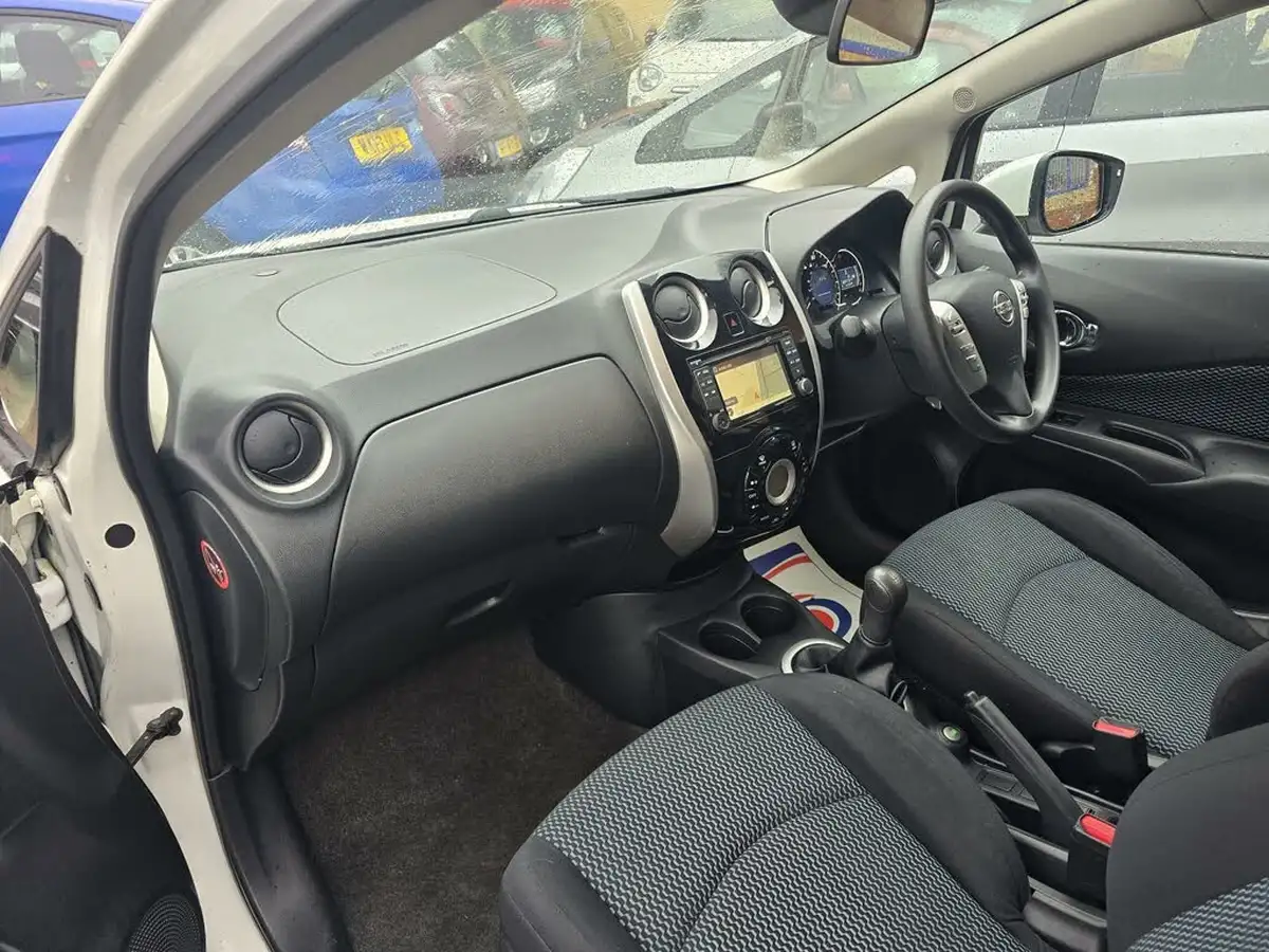 2014-nissan-note-12-acenta-premium-dig-s-98ps-big-6