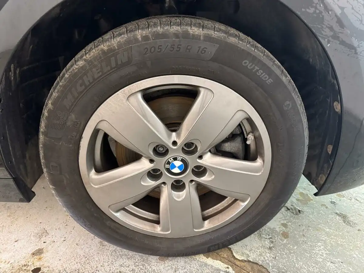 2023-bmw-1-series-15-118i-se-big-42