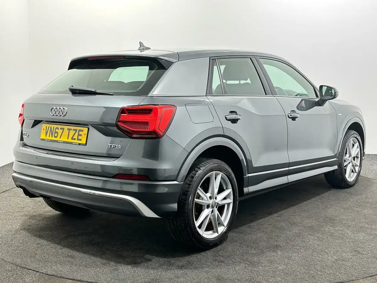 2018-audi-q2-14-tfsi-s-line-big-6