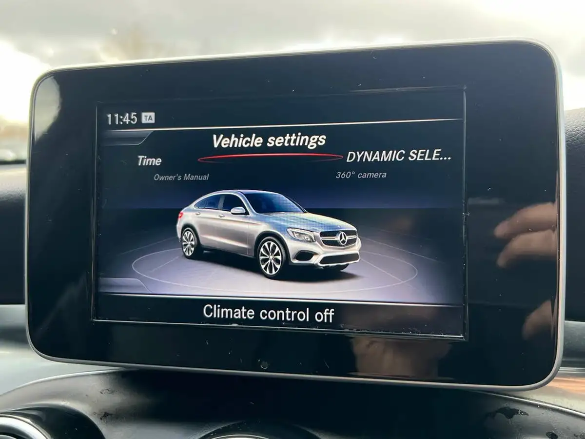 2018-mercedes-benz-glc-class-21d-glc250d-amg-line-premiumss-coupe-4d-big-62