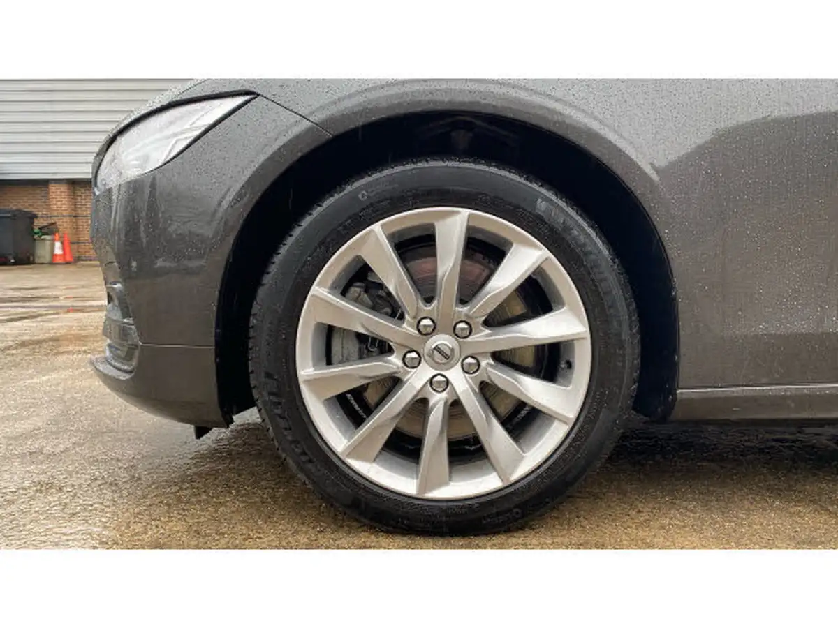 2021-volvo-v90-20td-b4-momentum-big-15