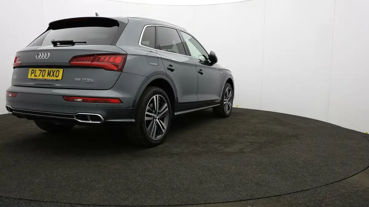 2020-audi-q5-20-55-tfsi-e-s-line-competition-big-75