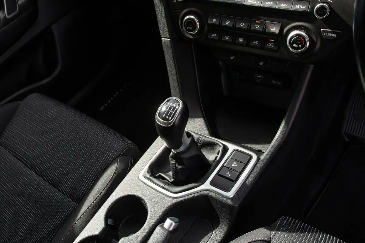 2020-kia-sportage-16-gdi-2-big-30